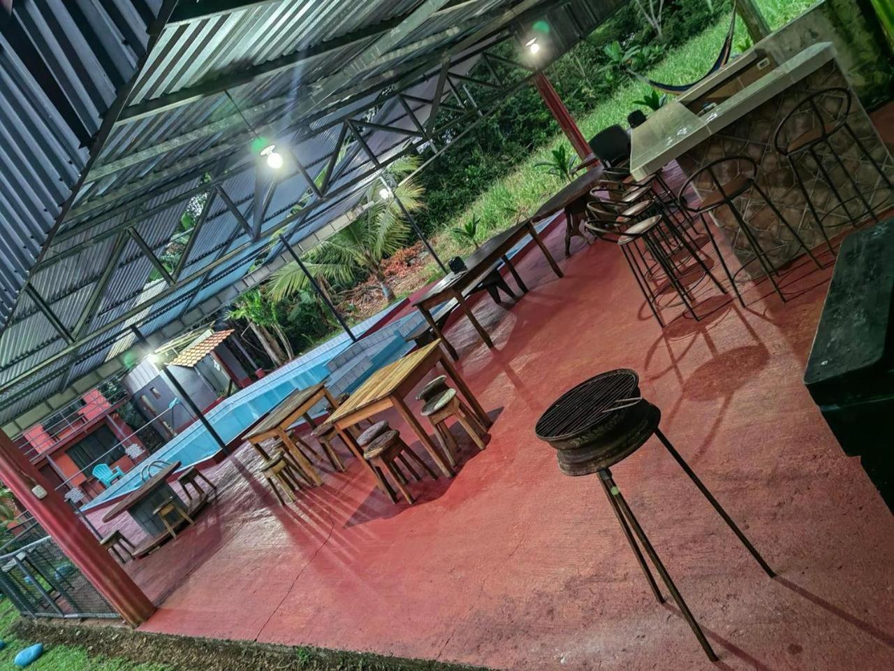 Cabinas El Botecito Muelle Екстериор снимка