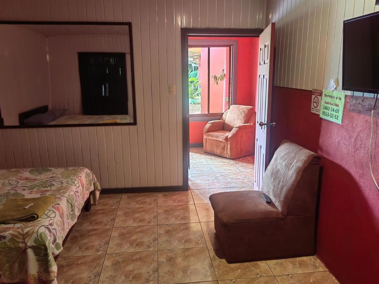 Cabinas El Botecito Muelle Екстериор снимка
